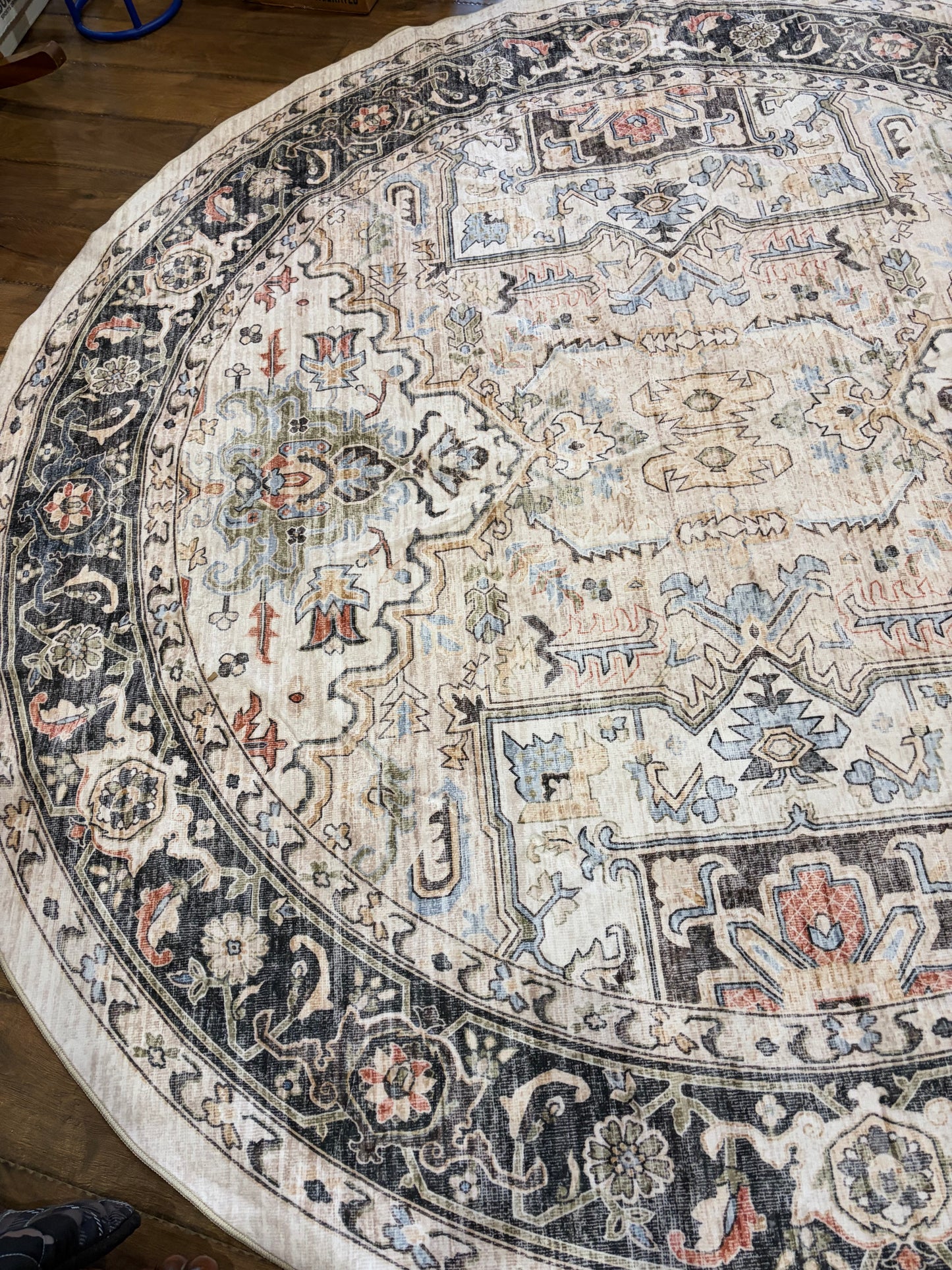 8 FT Round Washable Area Rug Non-Slip Vintage Medallion Design